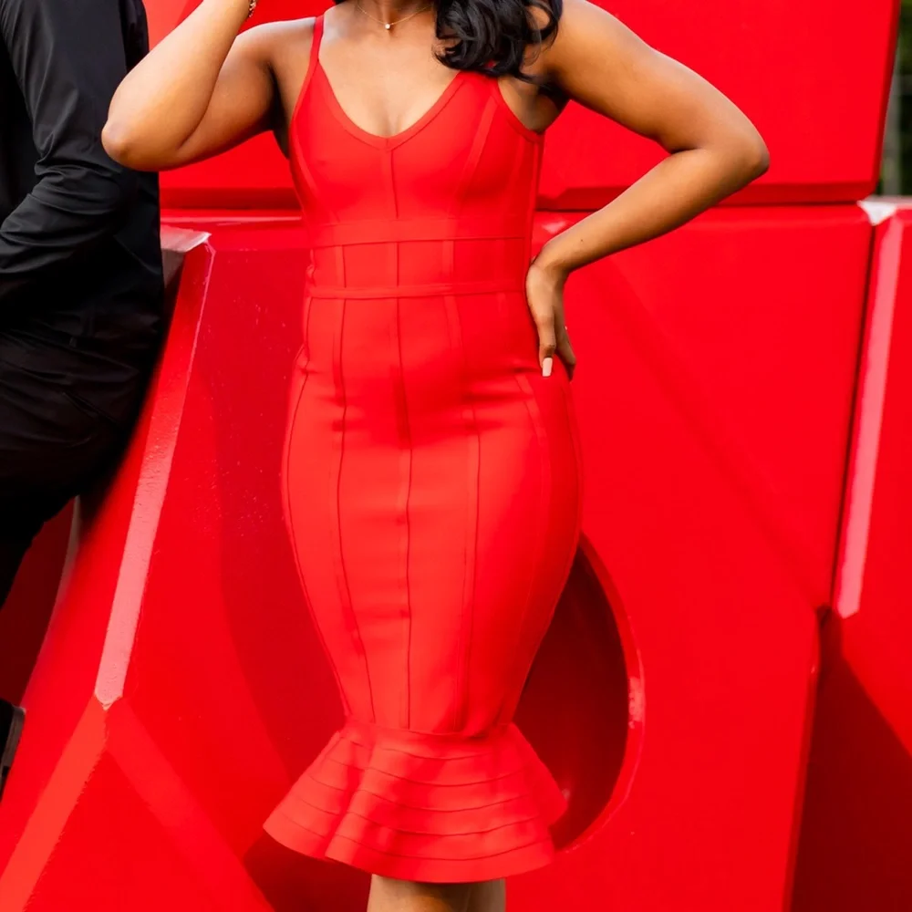 RED BANDAGE BODYCON DRESS - Picture 1 of 6
